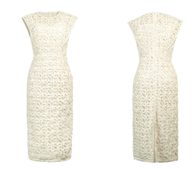 フローラル・ミディドレス